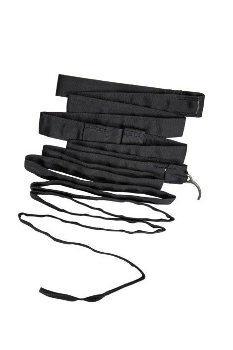 Wingsuit bridle detail showing the extended length compared to a standard bridle.