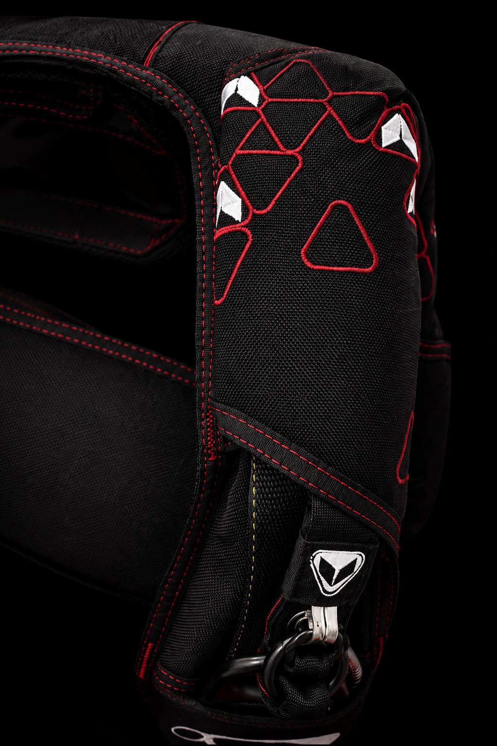 VSE Infinity riser cover and hardware close-up